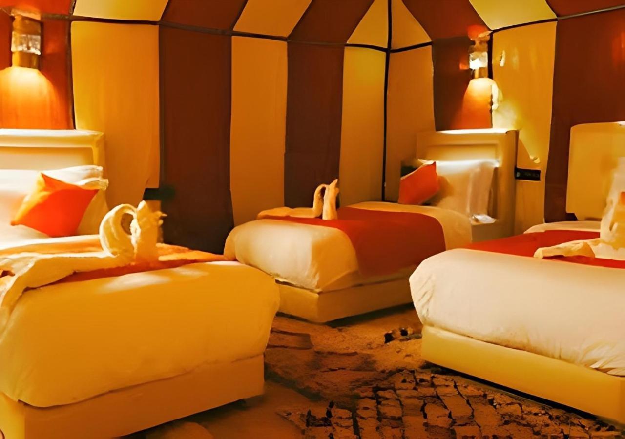 Exceptional Luxury Camp Hotel เมอร์ซูกา ภายนอก รูปภาพ